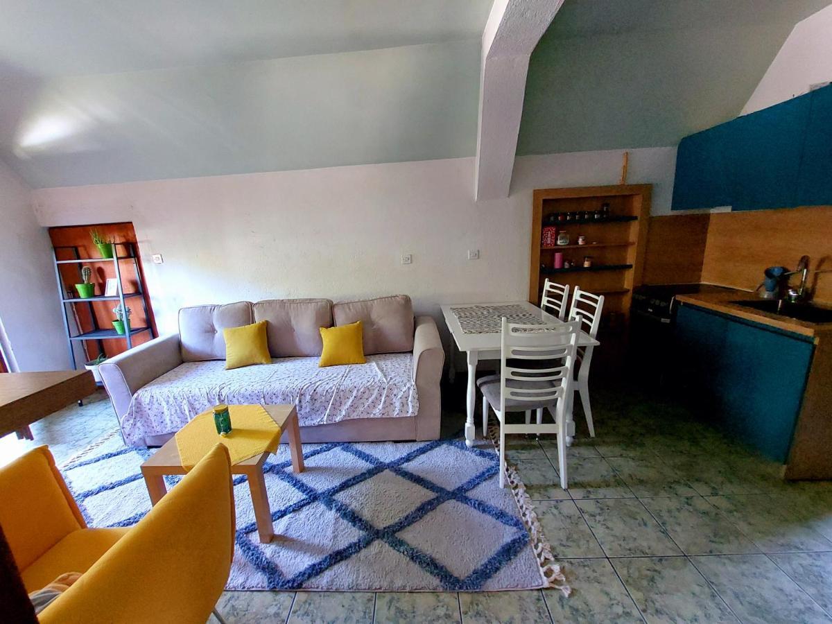 Incredible Apartment With A Mountain View - Matka Skopje Ngoại thất bức ảnh