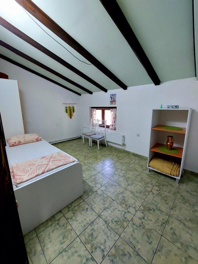 Incredible Apartment With A Mountain View - Matka Skopje Ngoại thất bức ảnh
